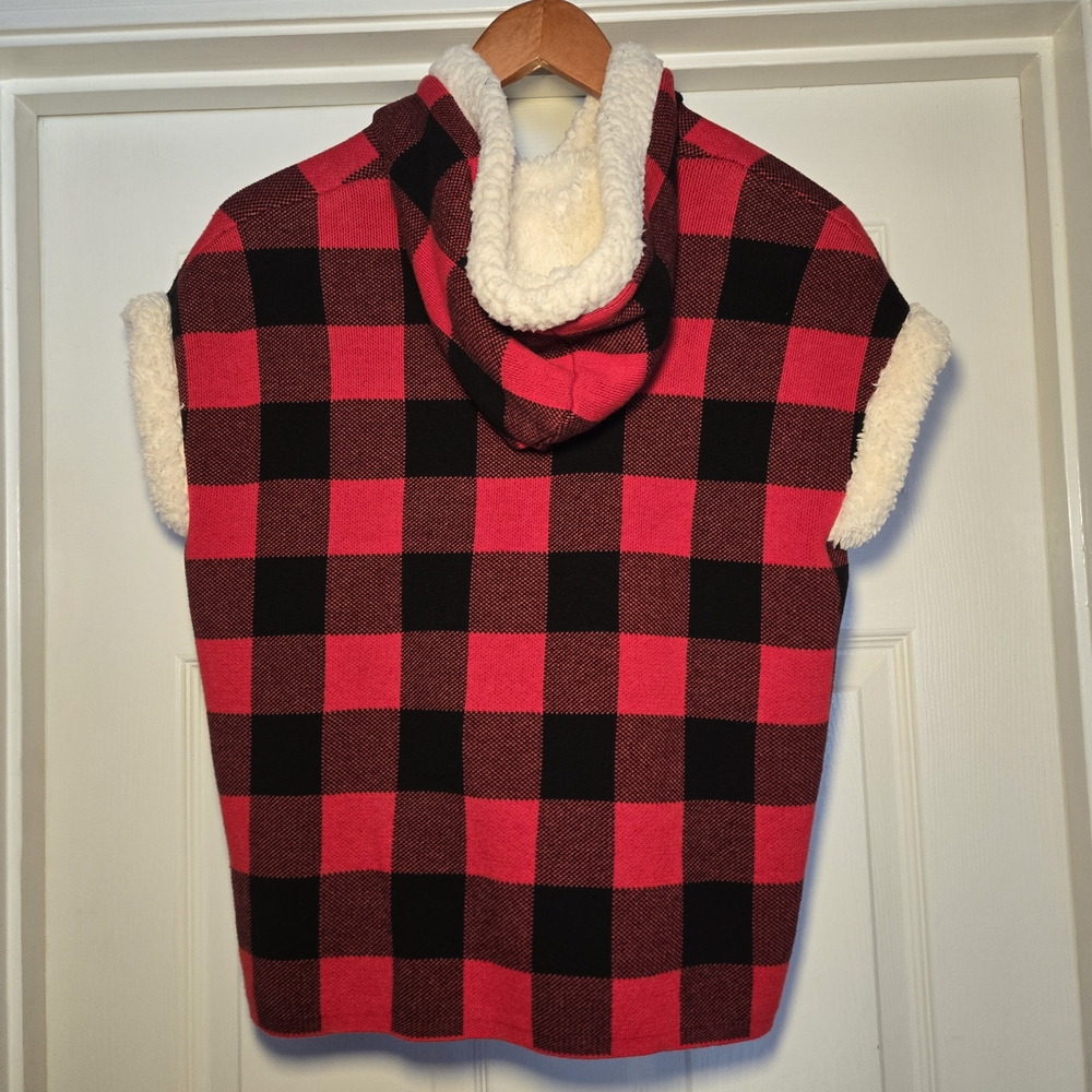 Tommy Bahama Women’s Buffalo Plaid Sherpa Hoodie Poncho Cape Vest Size M" - Picture 5 of 6